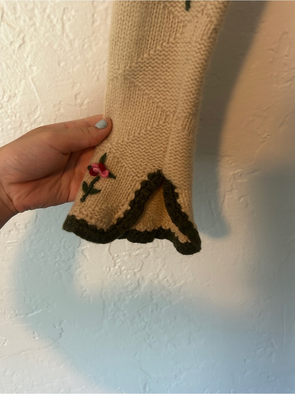 Lucky Brand Cream Floral Embroidered Knit Sweater - Picture 4 of 4